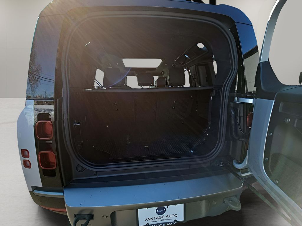 Used 2023 Land rover Defender 110 SUV