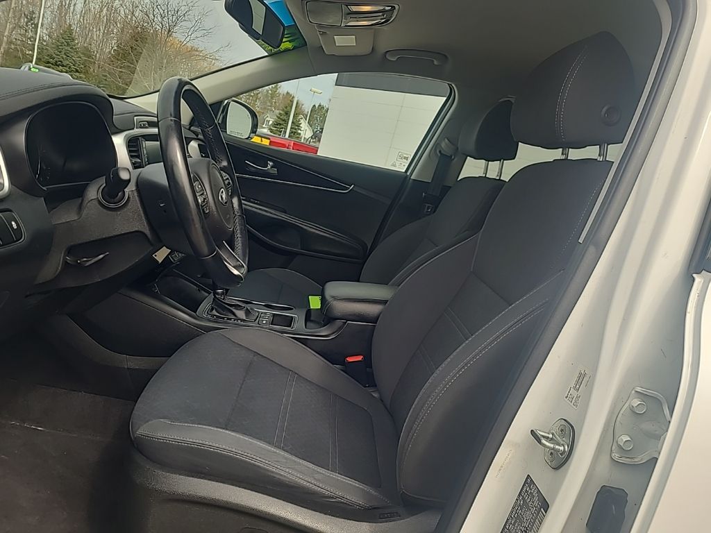 used 2018 Kia Sorento car, priced at $12,683