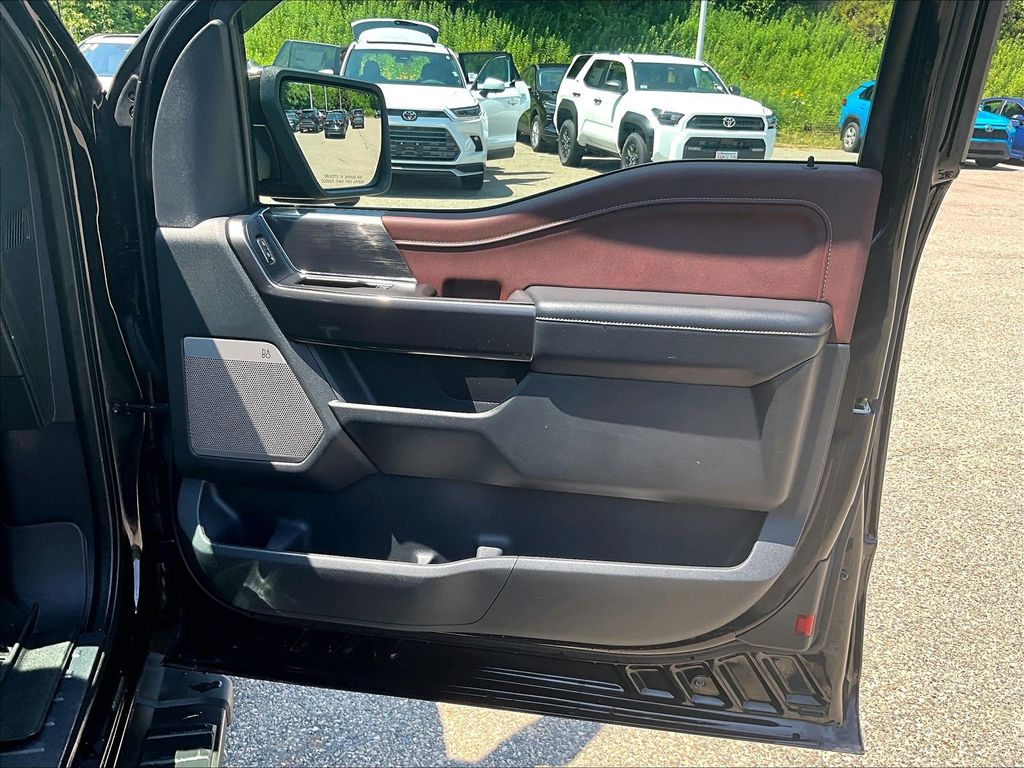2021 Ford F-150 — photo 12