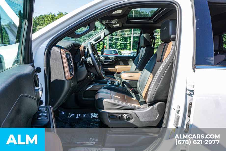 Used 2020 Beige Chevrolet High Country image 21