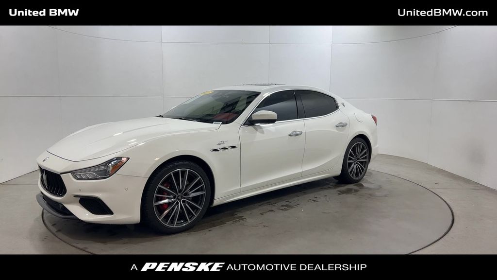 2022 Maserati Ghibli GT 4