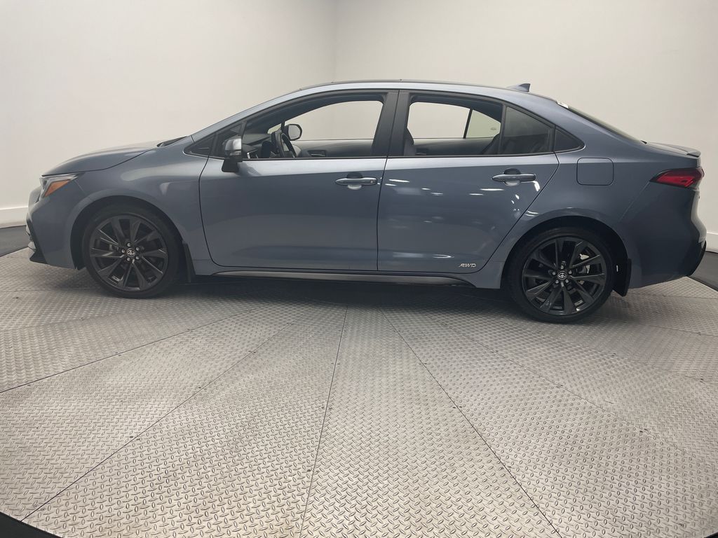 2024 Toyota Corolla SE 8