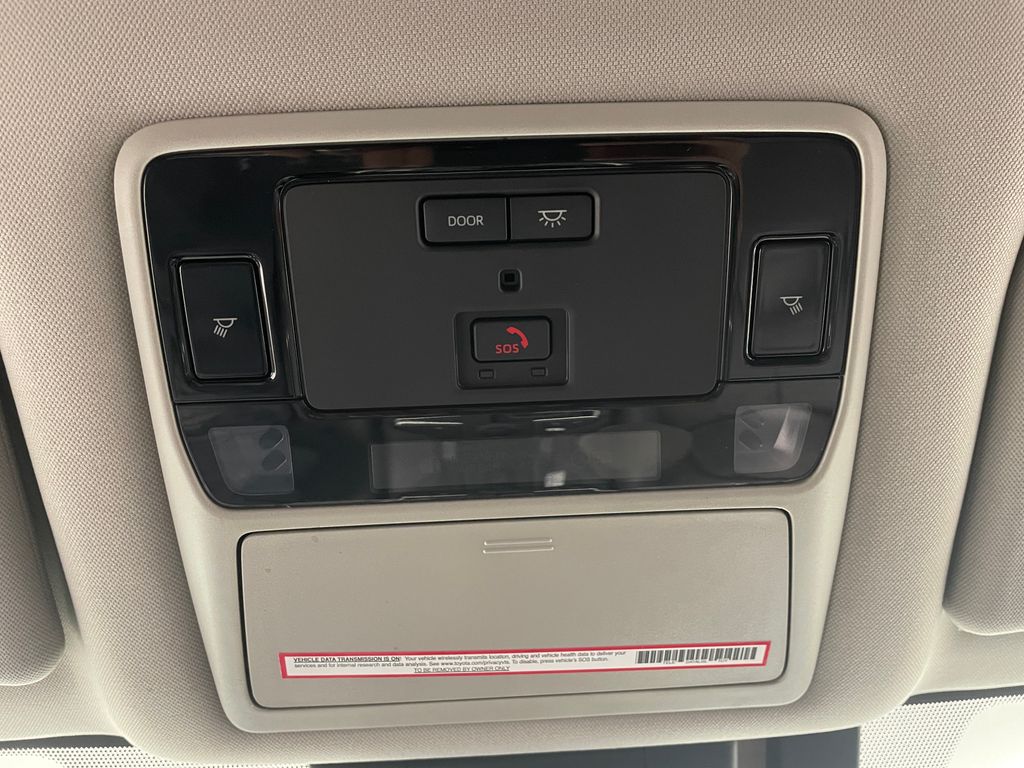 2024 Toyota Grand Highlander Limited 31