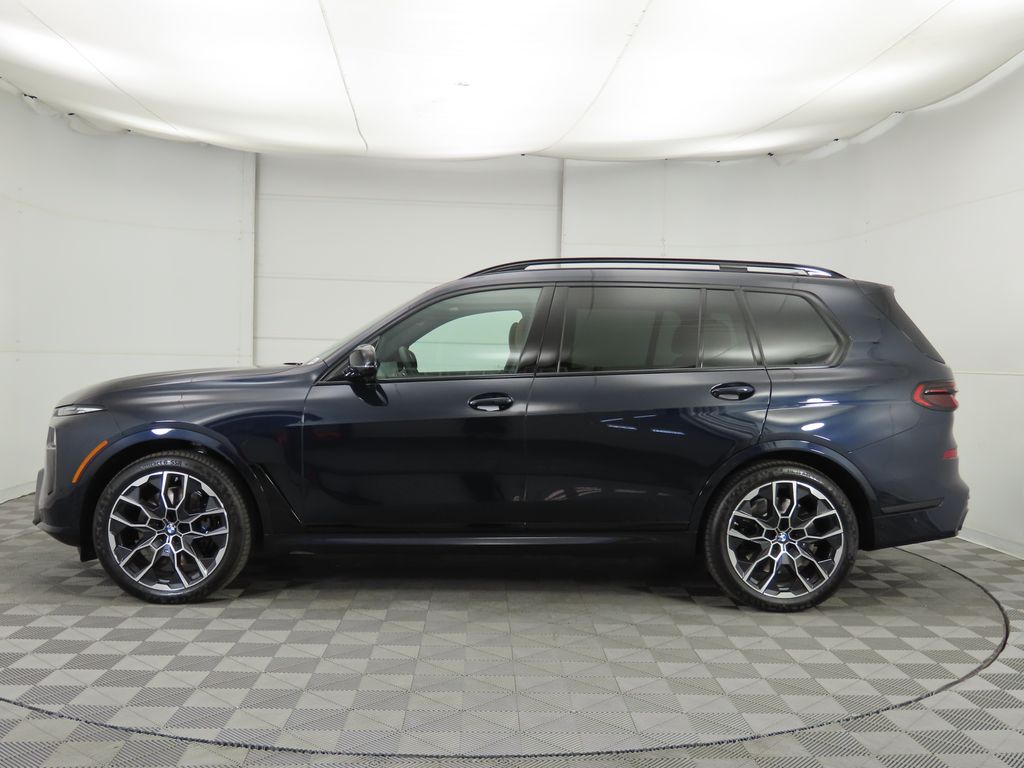 Thumbnail: 2026 BMW X7 - 8