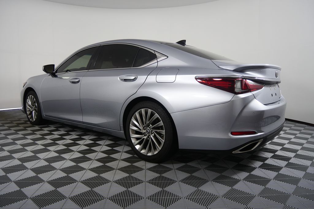 2023 Lexus ES  5