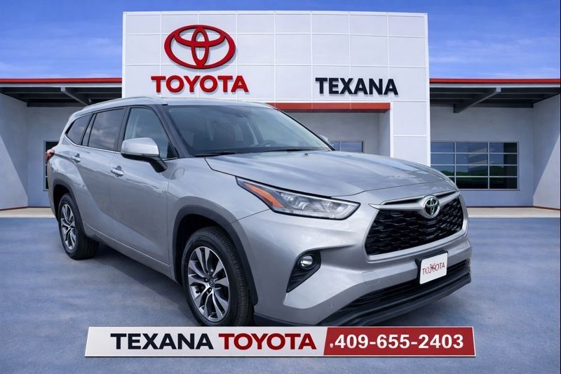 2024 Toyota Highlander XLE FWD