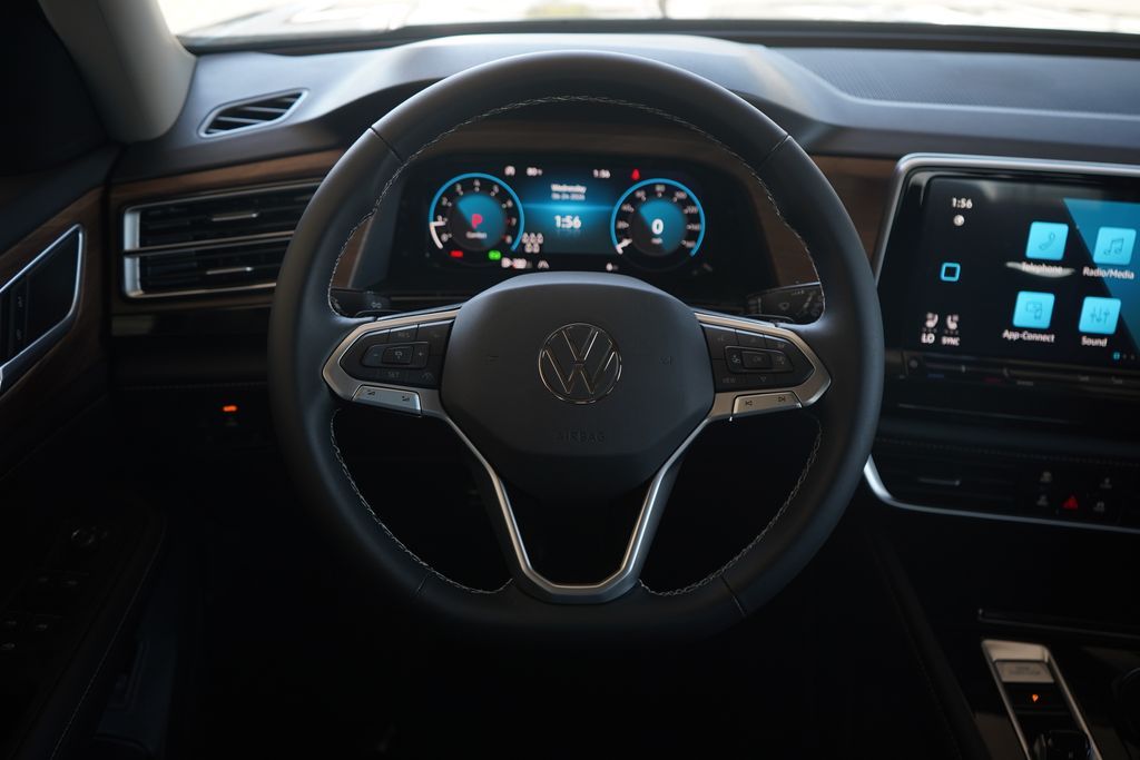 Thumbnail: 2026 Volkswagen Atlas - 10