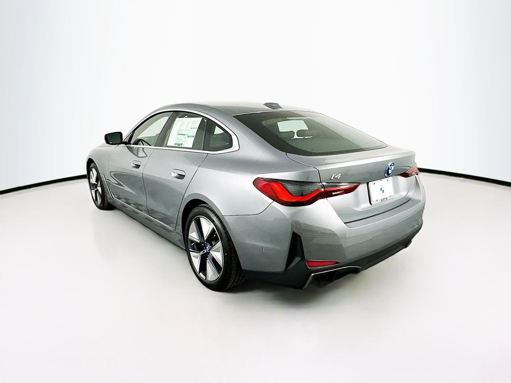 2024 BMW i4 eDrive35 7