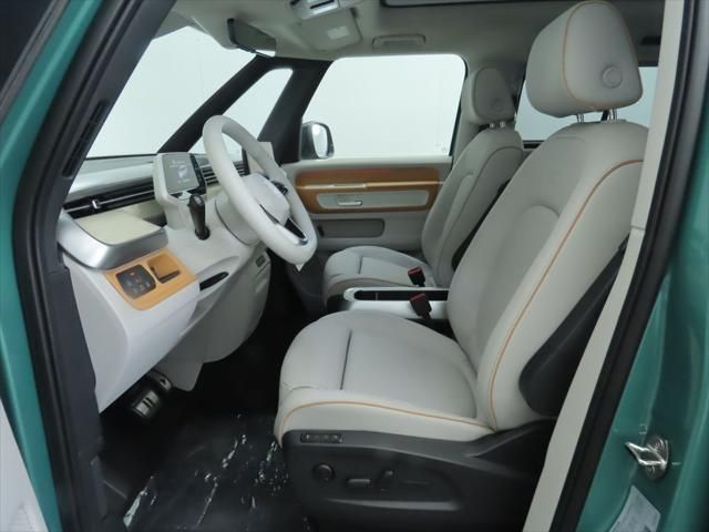 Thumbnail: 2025 Volkswagen ID.Buzz - 20