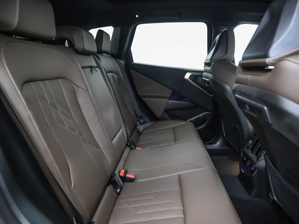 Thumbnail: 2025 BMW X3 - 27