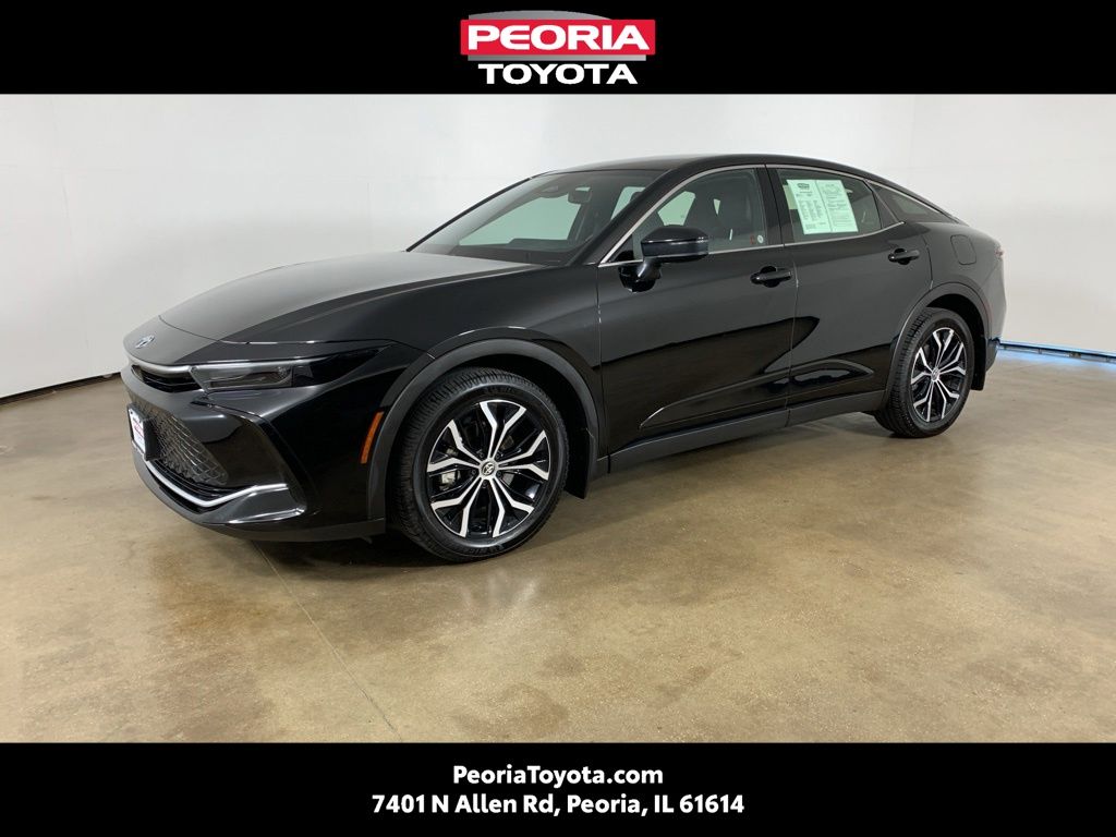 2023 Toyota Crown XLE AWD