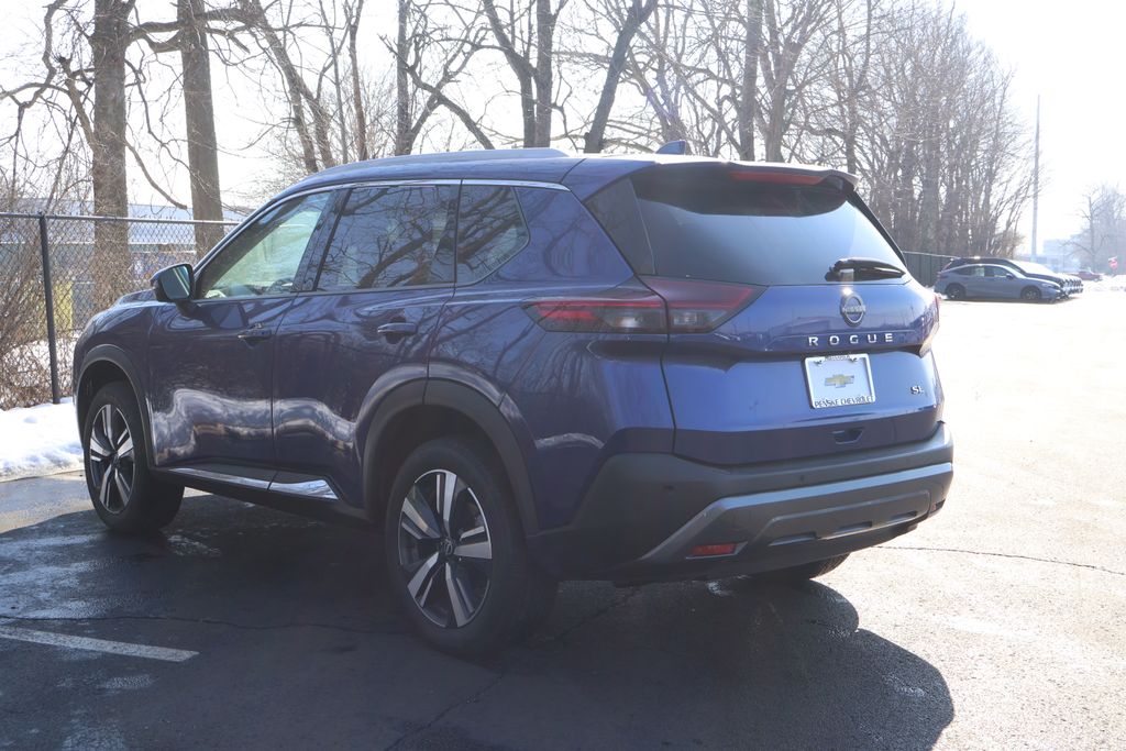Thumbnail: 2023 Nissan Rogue - 5
