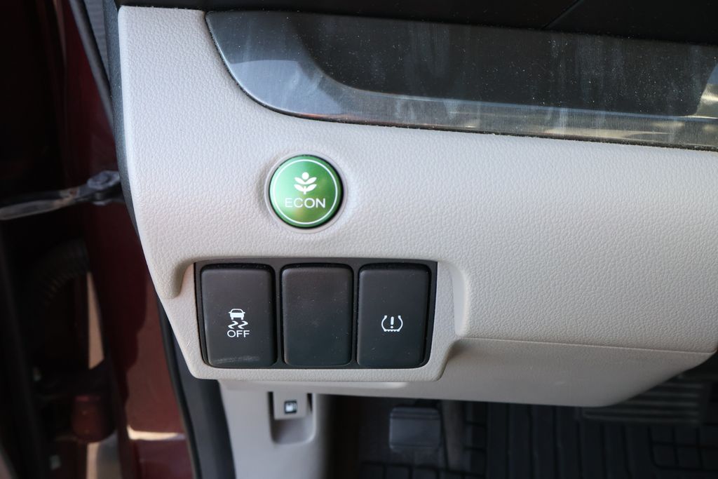 Thumbnail: 2014 Honda CR-V - 18