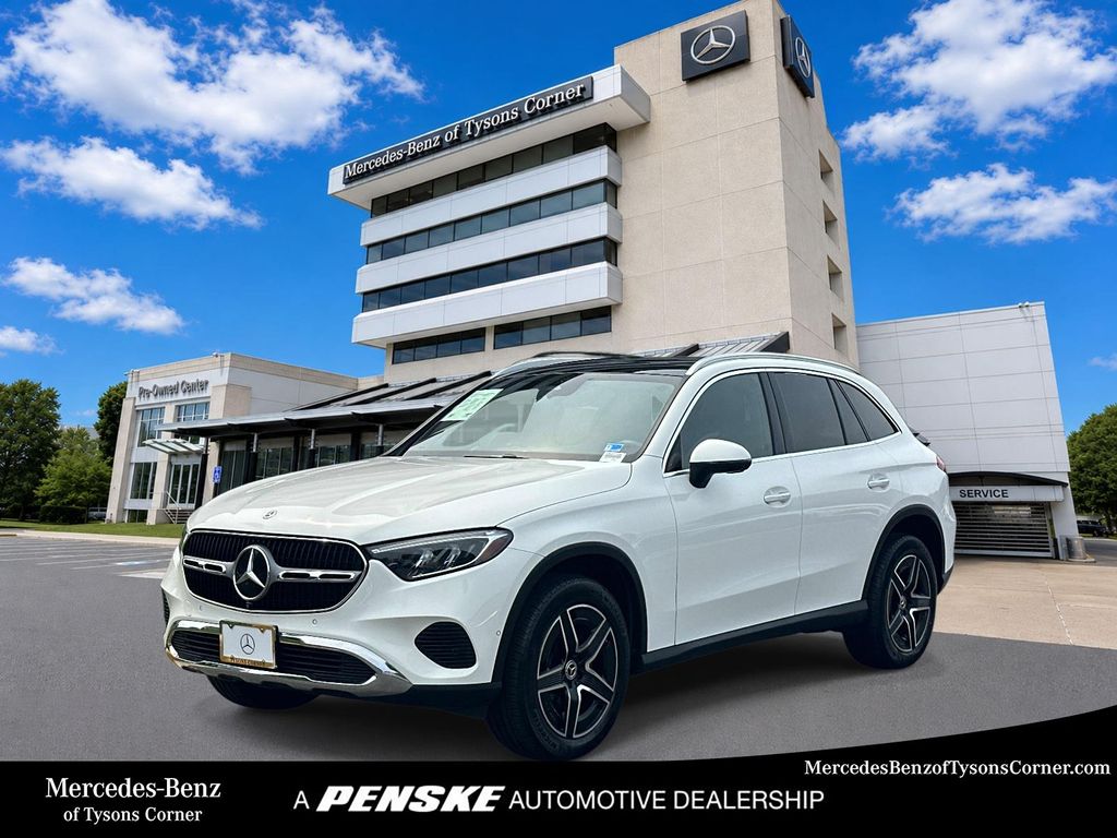 Thumbnail: 2026 Mercedes-Benz GLC - 1