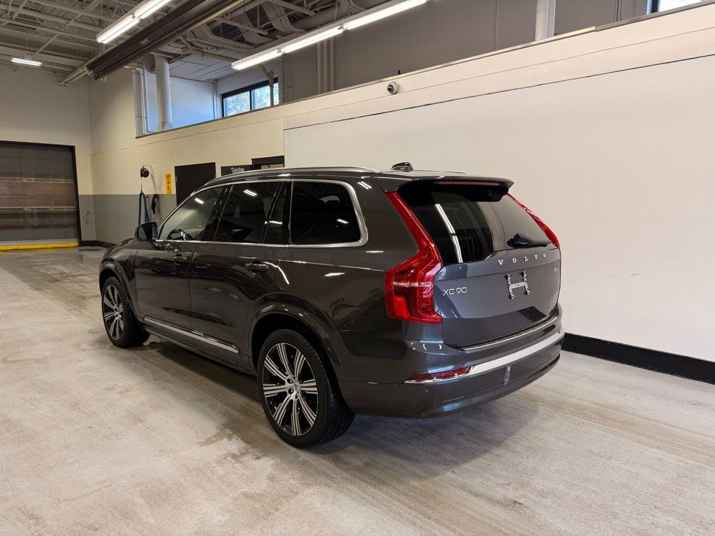 Thumbnail: 2023 Volvo XC90 - 3
