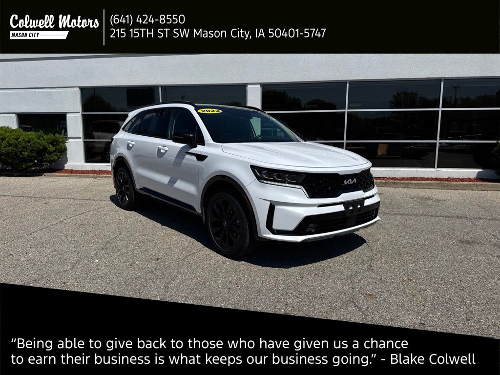Glacial White Pearl 2022 Kia Sorento SUV / Crossover All-Wheel Drive 8-Speed Dual Clutch