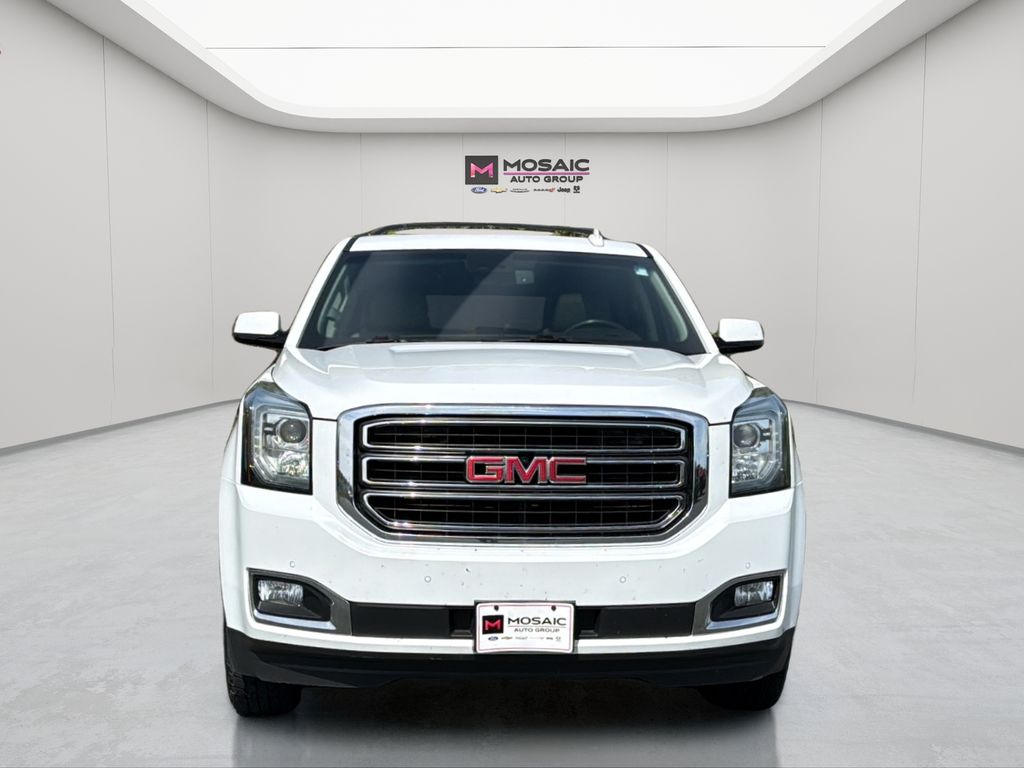 Used 2019 GMC Yukon XL SLT with VIN 1GKS2GKC5KR284473 for sale in Zumbrota, Minnesota