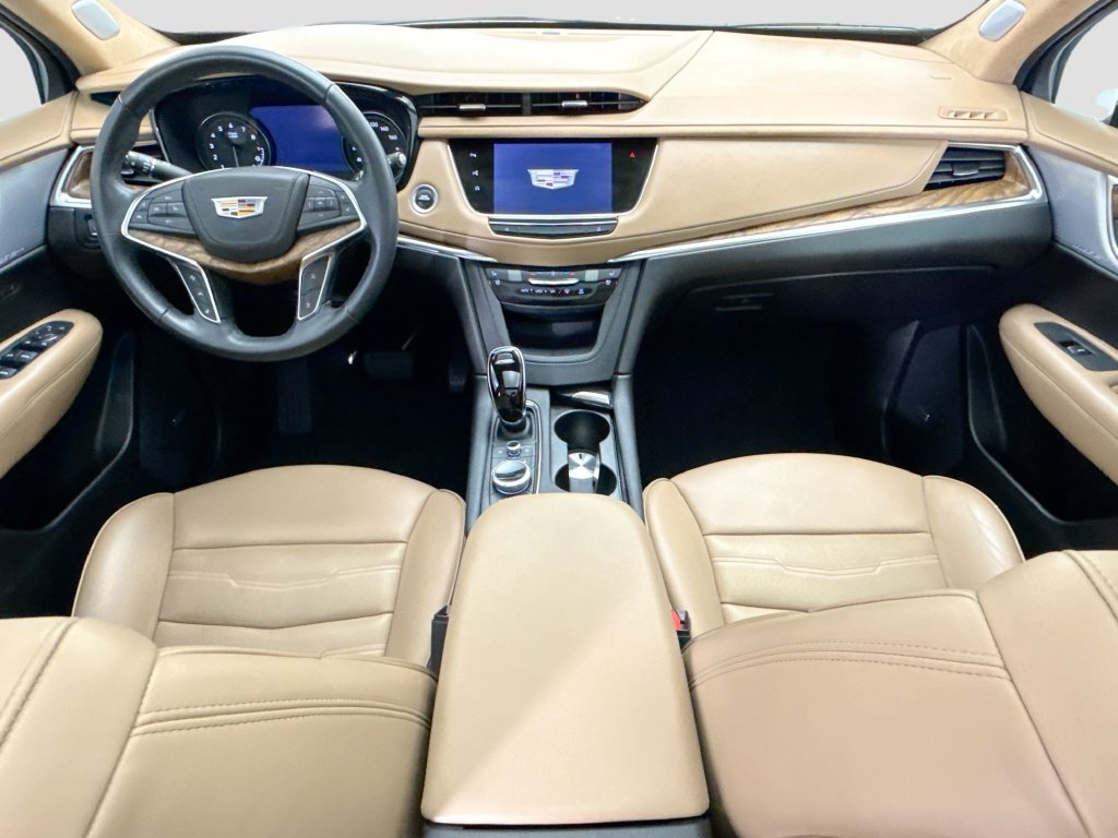 Thumbnail: 2024 Cadillac XT5 - 13