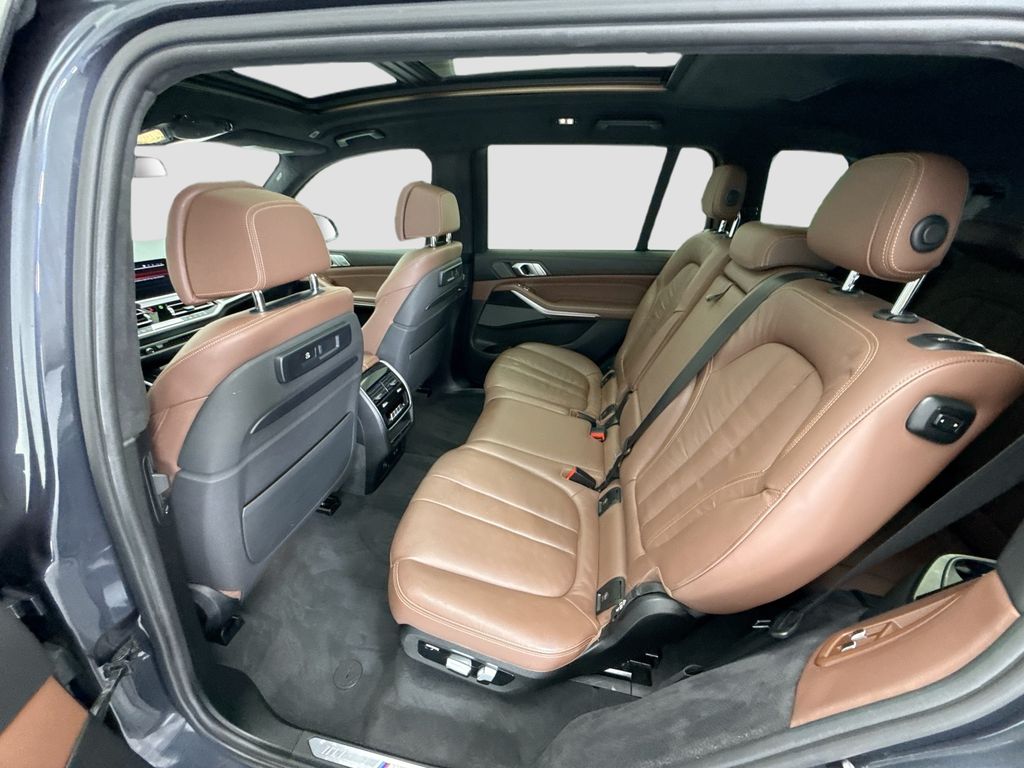 Thumbnail: 2019 BMW X7 - 20