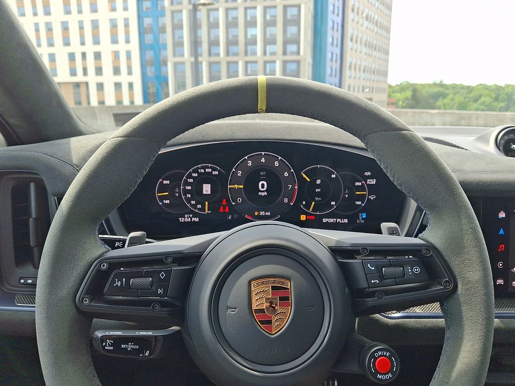 Thumbnail: 2025 Porsche  - 21