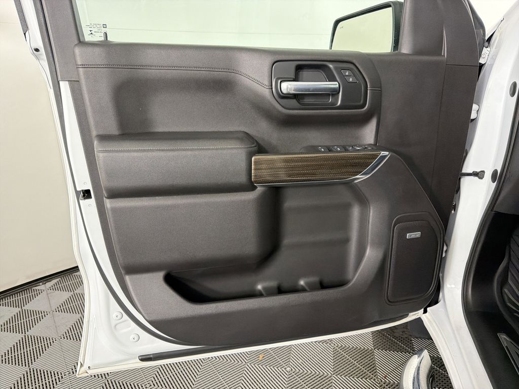 used 2020 Chevrolet Silverado 1500 car, priced at $28,995