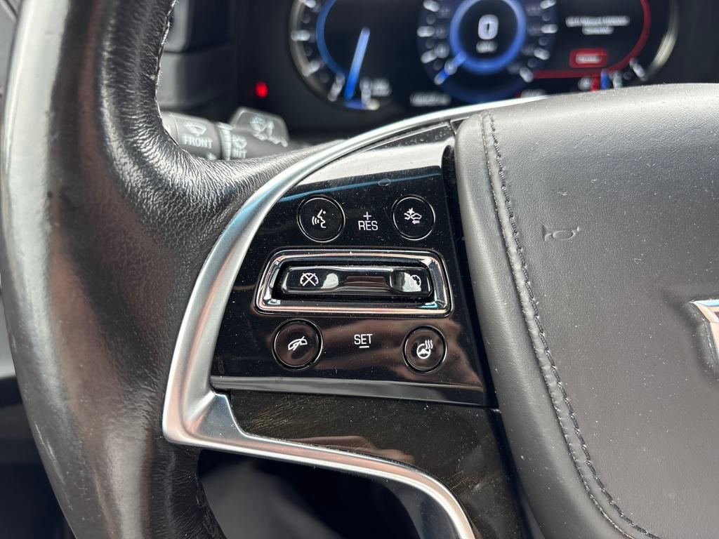 2019 Crystal White Tricoat Cadillac Escalade Platinum Edition 4X4 SUV