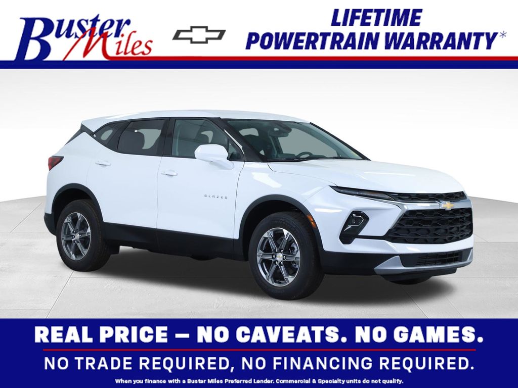 Summit White 2026 Chevrolet Blazer LT AWD SUV / Crossover 9-Speed Automatic Overdrive