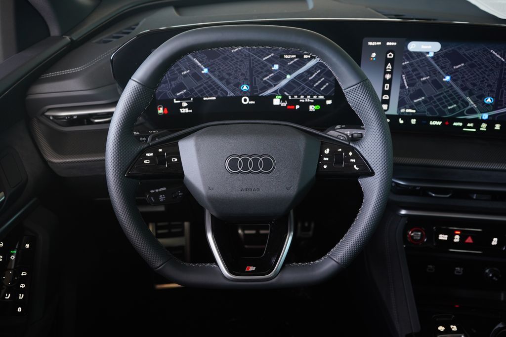 Thumbnail: 2026 Audi SQ5 - 10