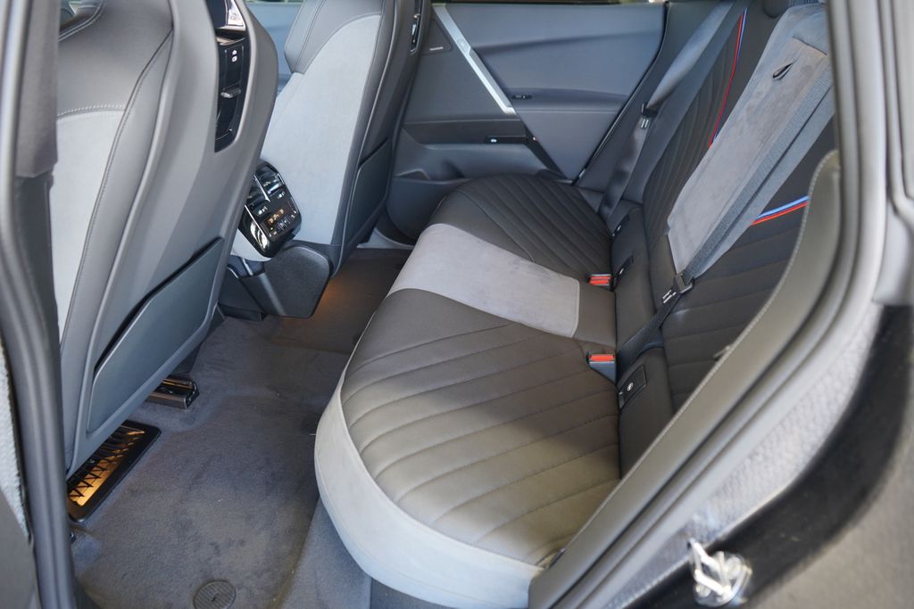 Thumbnail: 2026 BMW iX - 19