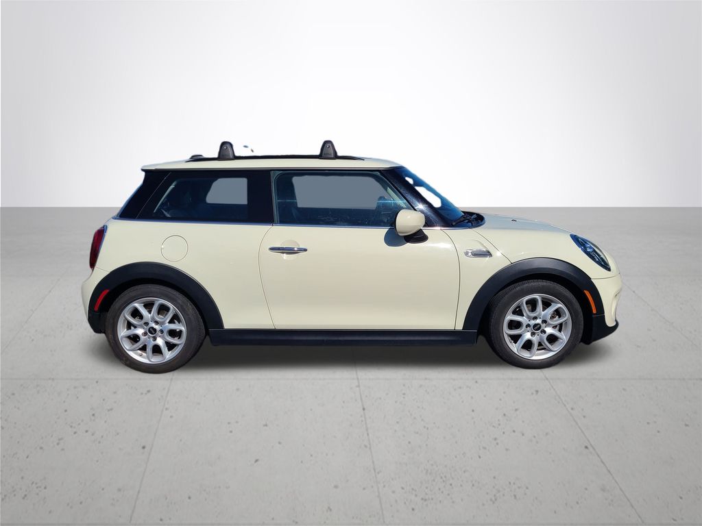 2020 MINI Cooper Signature