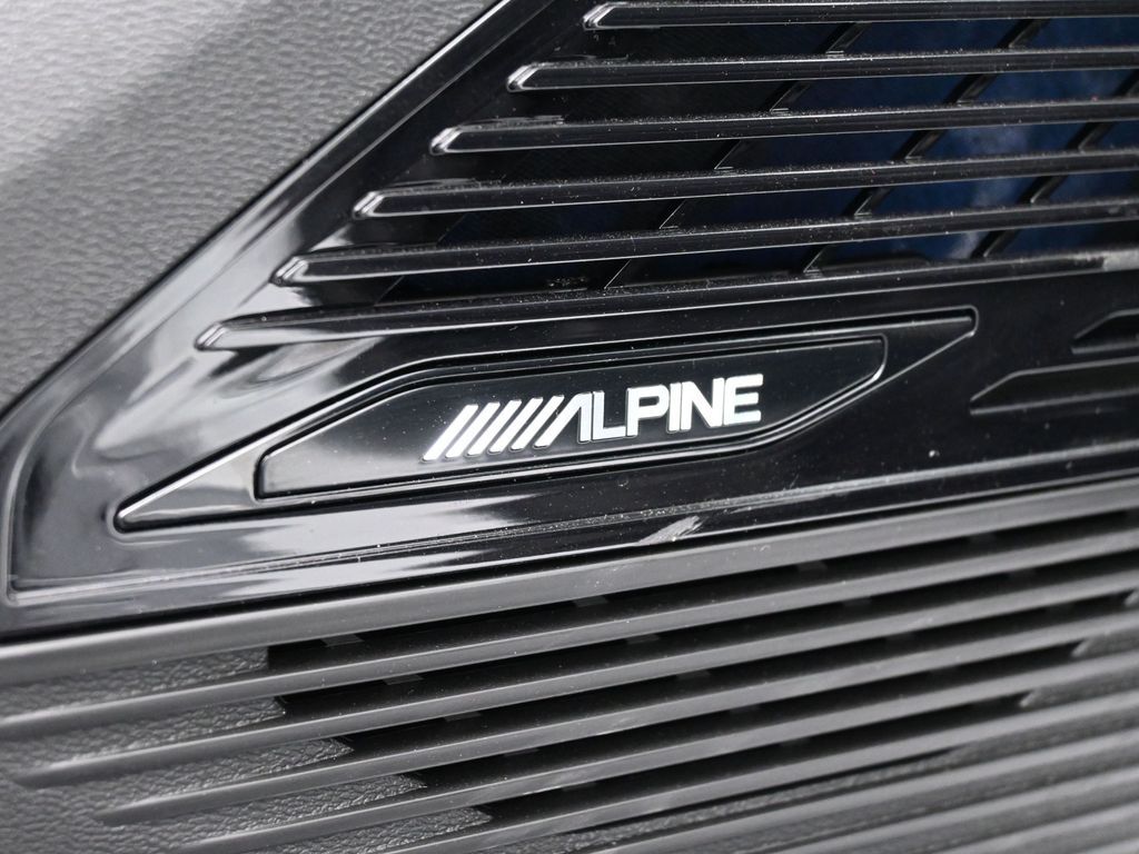 New 2026 Bright White Clearcoat Jeep Overland image 19