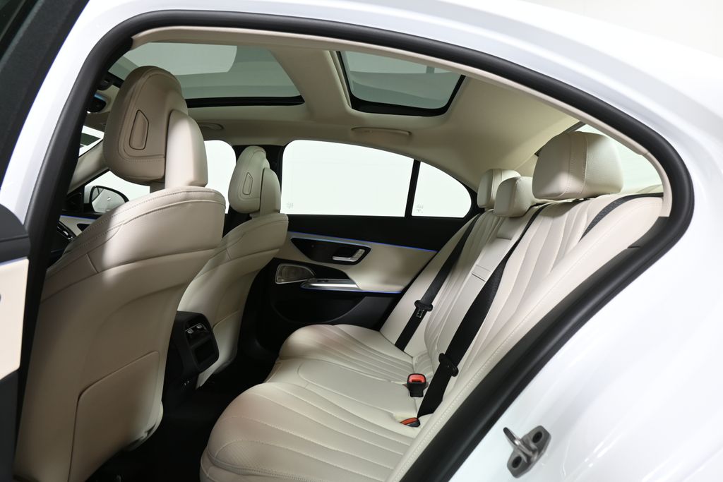 Thumbnail: 2026 Mercedes-Benz E-Class - 30