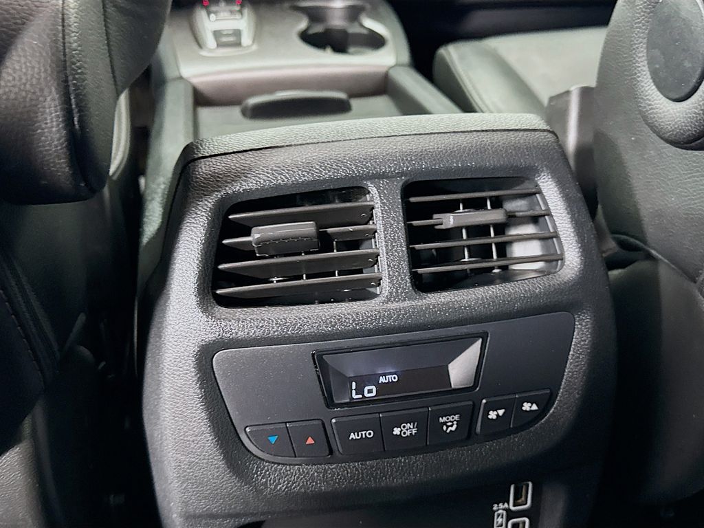 Used Car 2022 Honda Pilot  Special Edition For Sale Under $30,000 In Austin, Texas
