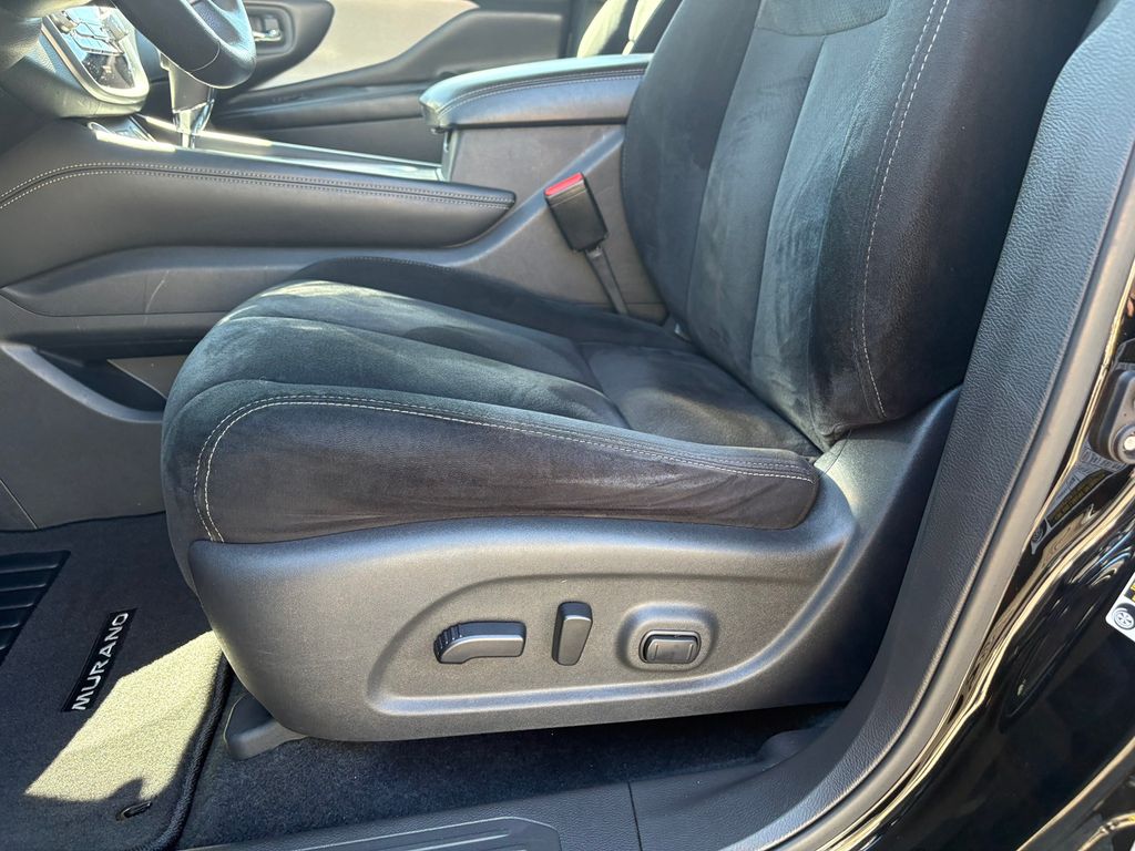 2021 Nissan Murano SV