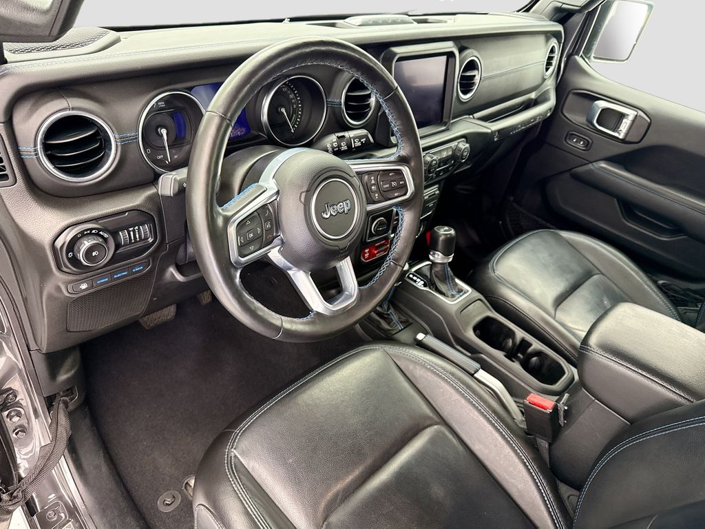 Thumbnail: 2021 Jeep Wrangler - 9