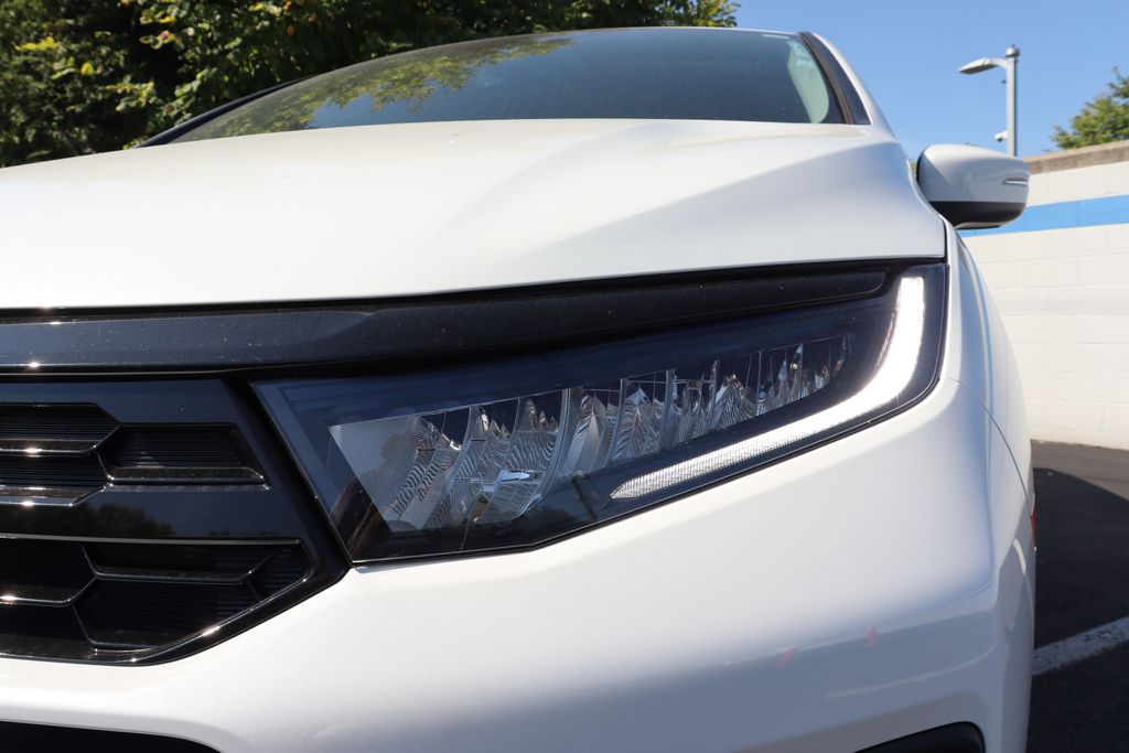 Thumbnail: 2026 Honda Odyssey - 9