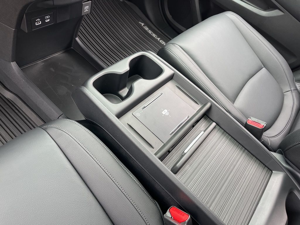 Thumbnail: 2026 Honda Odyssey - 12