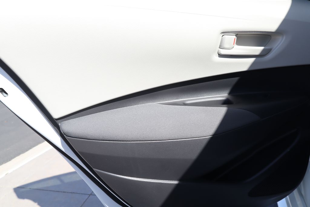 Thumbnail: 2023 Toyota Corolla - 25