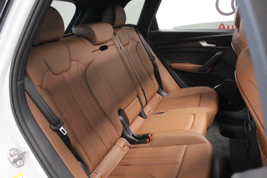Thumbnail: 2024 Audi Q5 - 28