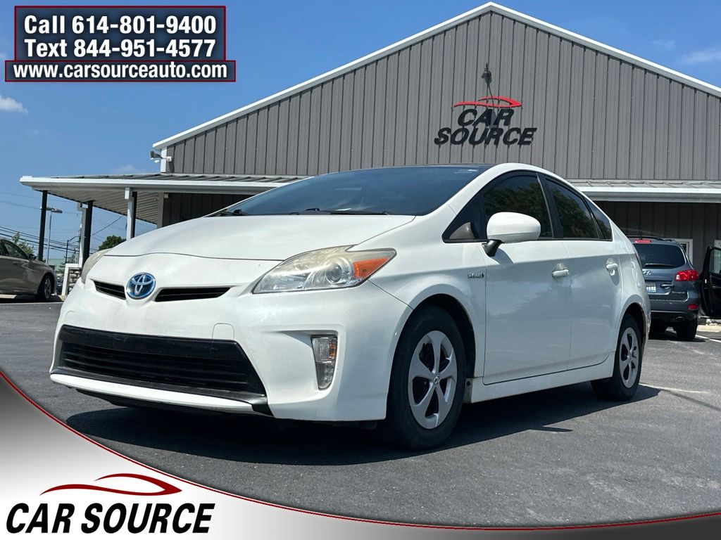  2014 Toyota Prius Three   