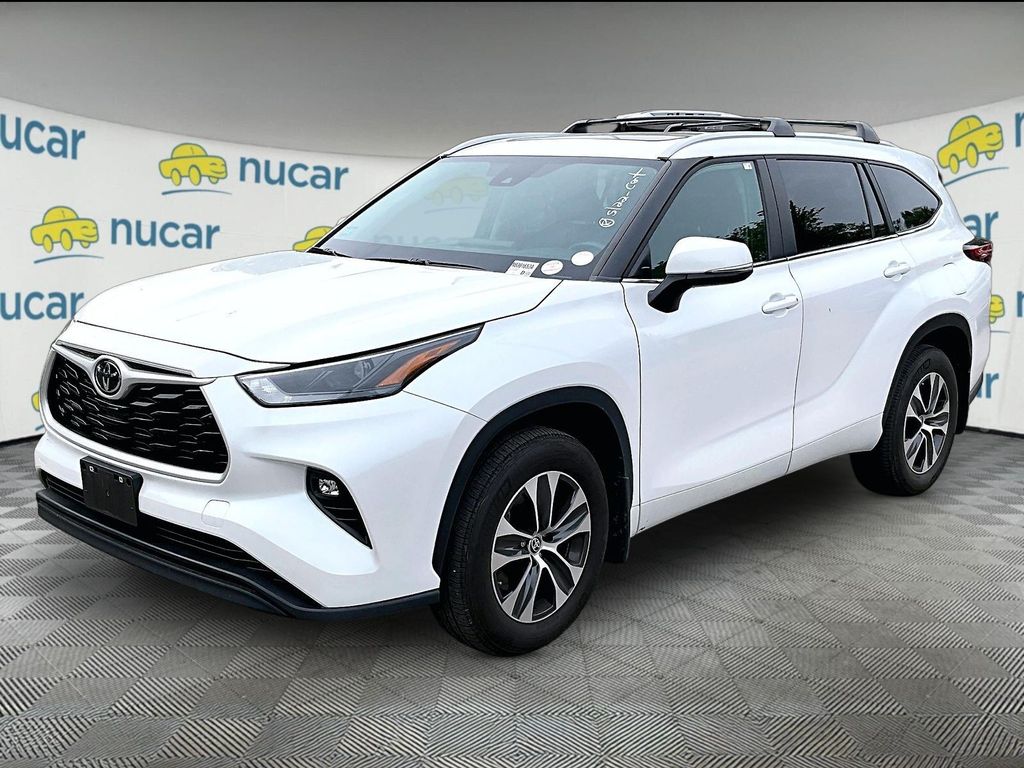 2023 Toyota Highlander — photo 3