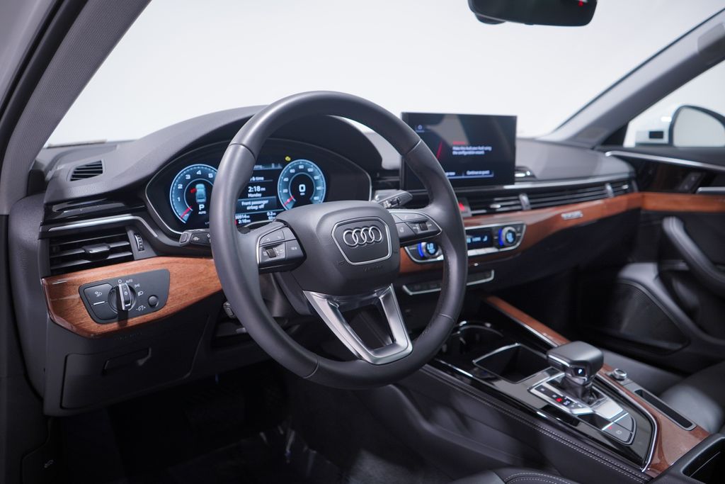 Thumbnail: 2022 Audi A4 - 6
