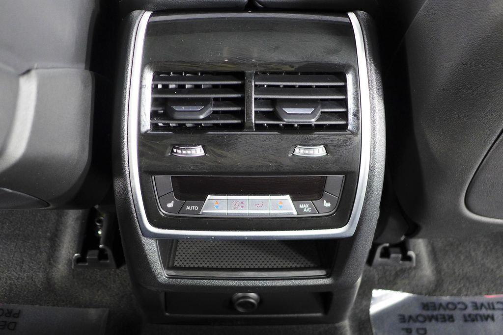 Thumbnail: 2022 BMW X5 - 23