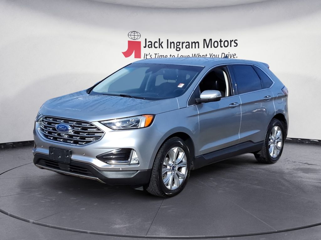 Silver Metallic 2022 Ford Edge SUV / Crossover All-Wheel Drive 8-Speed Automatic
