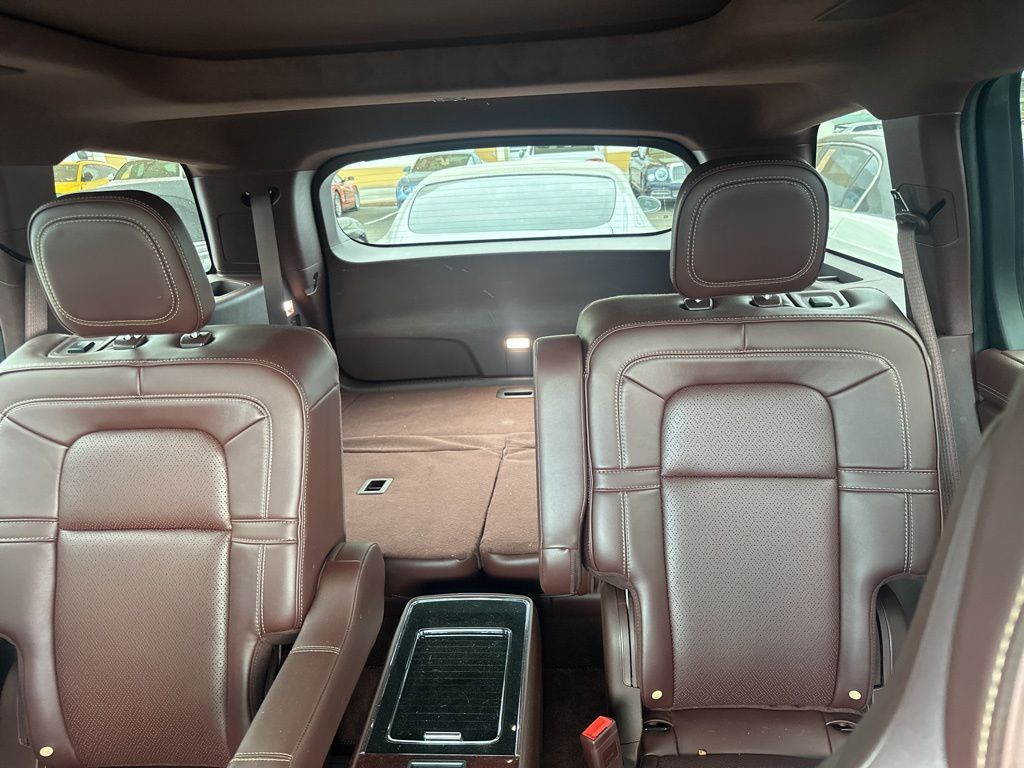 Thumbnail: 2023 Lincoln Aviator - 5