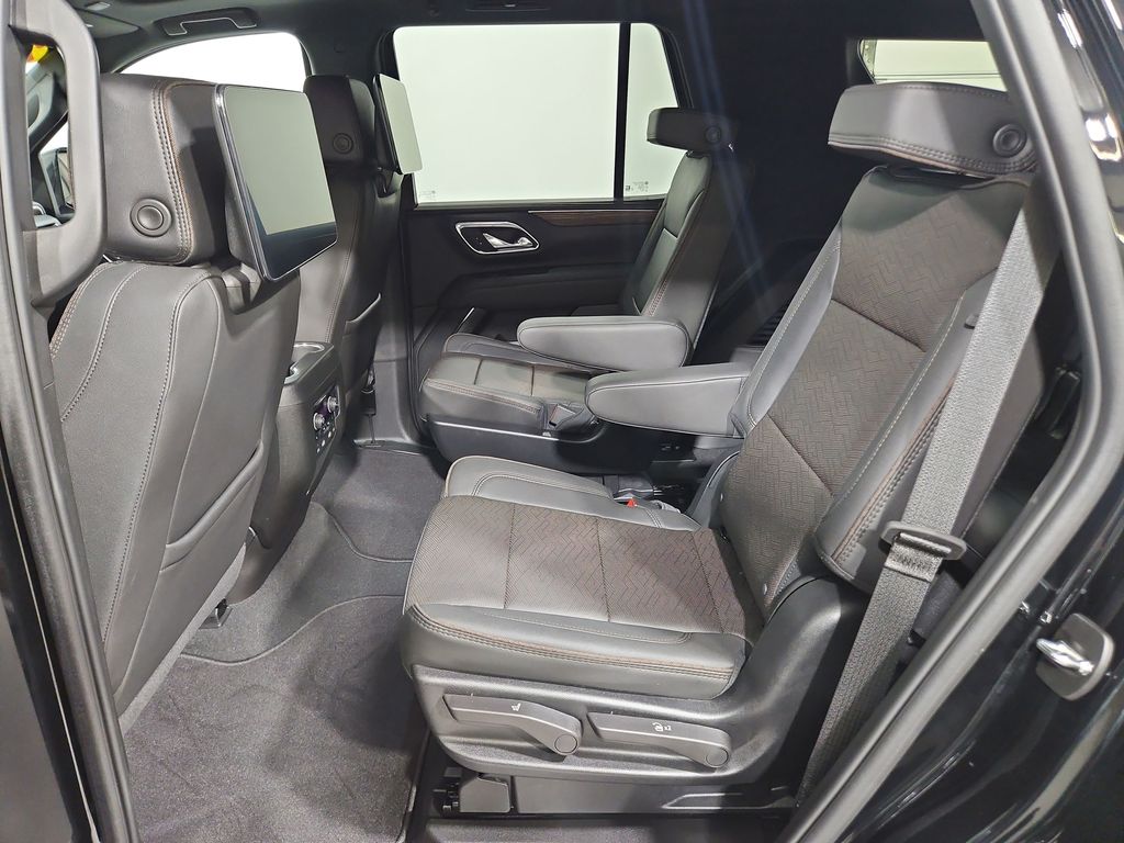 Used 2024 Black Chevrolet High Country image 26