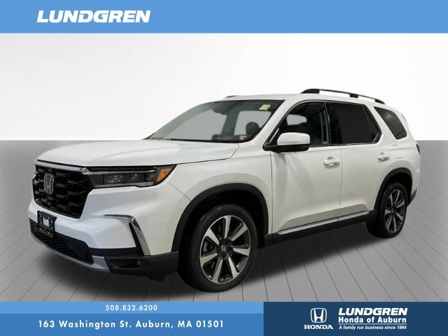 2025 Honda Pilot Elite's photo