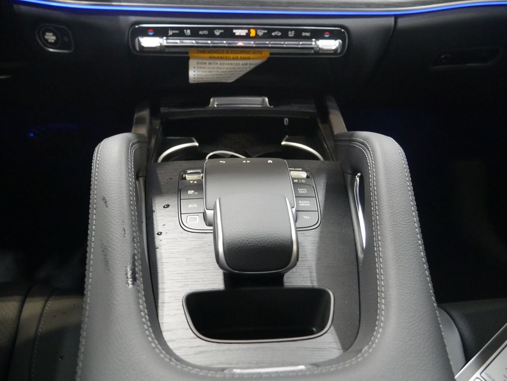 Thumbnail: 2026 Mercedes-Benz GLE - 31