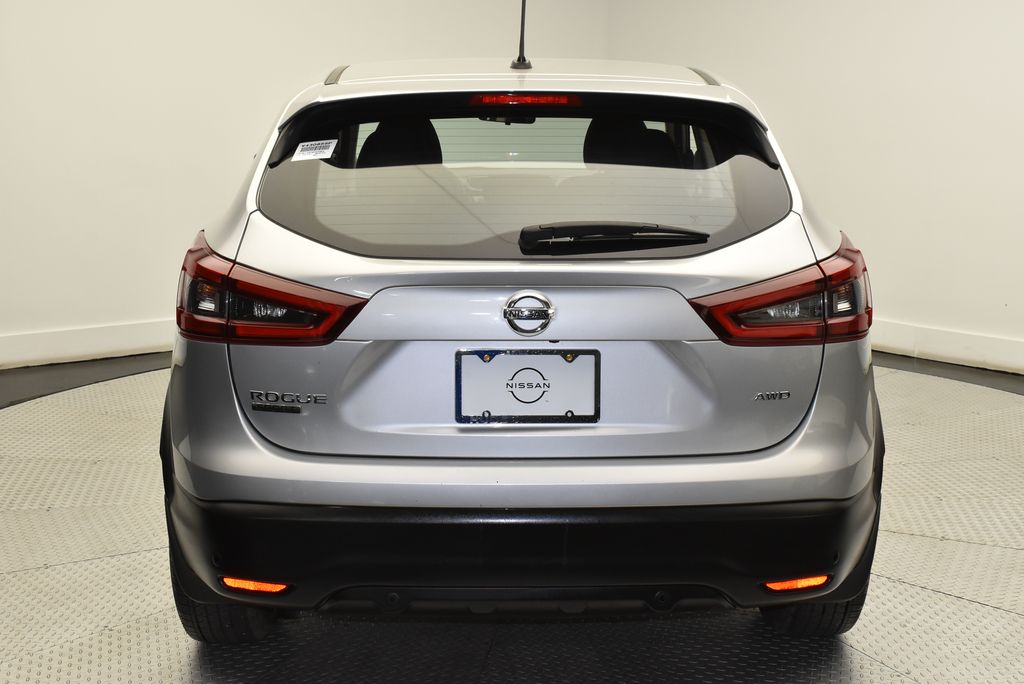 2021 Nissan Rogue Sport S 6