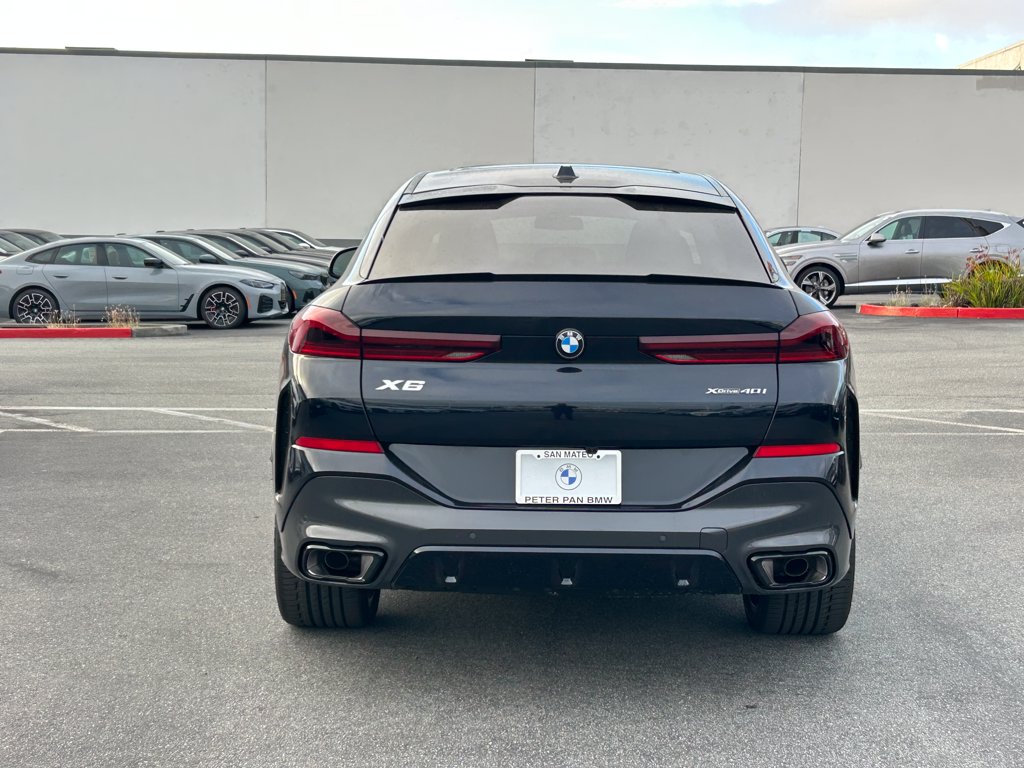 Thumbnail: 2027 BMW X6 - 4